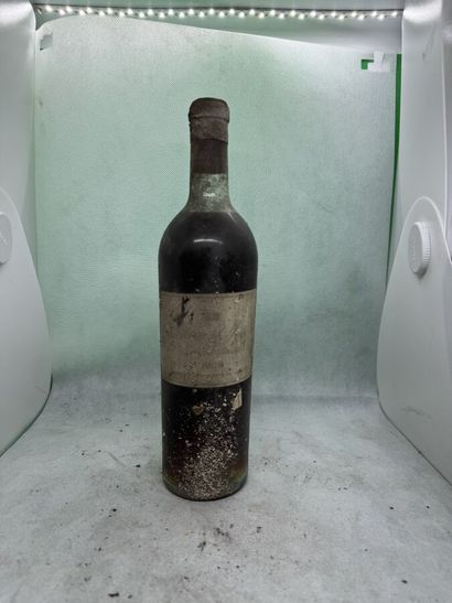 null 1 bouteille Château D'YQUEM, 1er cru supérieur Sauternes1928 (es, et, ela, TLB,...
