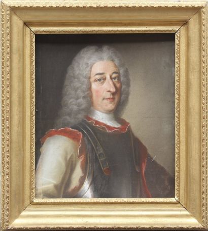Ecole Française du XVIIIème siècle Portrait d’homme en cuirasse, indication à l’encre...