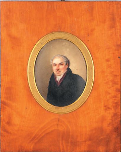 Ecole FRANÇAISE vers 1830 Portrait d'homme en redingote
Miniature ovale sur plaque...