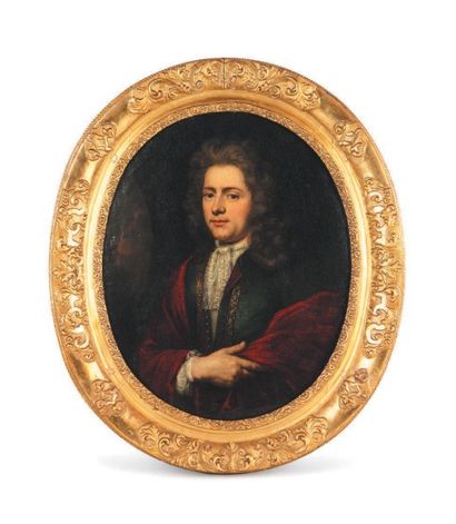 Ecole Hollandaise vers 1700 Portrait d'homme en cape rouge
Toile ovale.
(Restaurations...