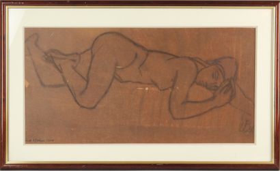 Aimée MARTIN (1899-1995) 

Nus féminins.

Deux dessins au fusain sur papier, signés...