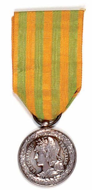 LES CAMPAGNES COLONIALES - Tonkin - Chine - Annam (1883-1885) Médaille Commémorative...