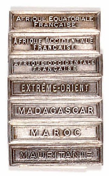 LES CAMPAGNES COLONIALES - La Médaille Coloniale (1893) Séries de barrettes pour...