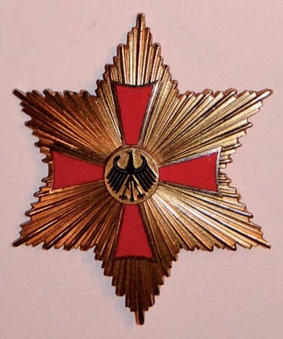 null *Ordre du Mérite de la République Fédérale d’Allemagne (1951) Ensemble de grand...