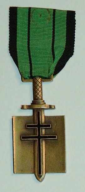 null *Ordre de la Libération (1940) Croix de Compagnon, modèle de fabrication privée...