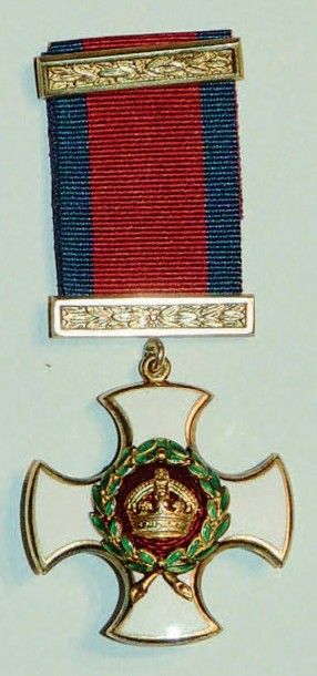null *DISTINCTIONS DU ROYAUME-UNI Distinguished Service Order (1886) Croix du modèle...