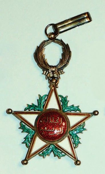 null *Royaume du Maroc Ordre du Ouissam Alaouite (1913) Ensemble de grand croix du...