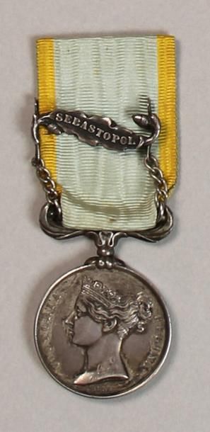 null Médaille de Crimée par Wyon, 36 mm, argent, barrette anglaise «Sébastopol»,...