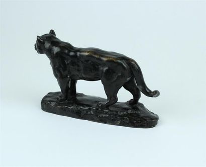 null D'APRÈS ANTOINE-LOUIS BARYE (1796-1875)
Lionne
Épreuve en bronze à patine noire,...