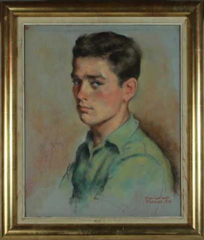 null BENIAMINER (XXe SIÈCLE)
Portrait de jeune homme à la chemise verte
Pastel, signée...