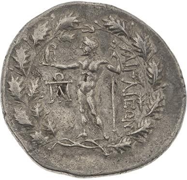 null ÉOLIDE 
Égée (IIe siècle av. J.-C.) 
Tétradrachme. 16,70 g. Tête laurée d'Apollon...