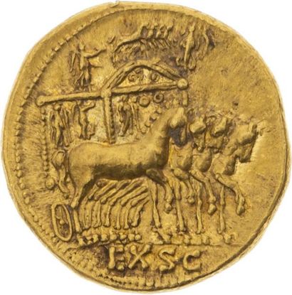 null CLAUDE (41-54) 
Auréus (54). Rome. 7,65 g. Sa tête laurée à gauche. R/ Carpentum...