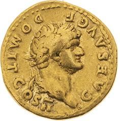 null DOMITIEN (81-96) 
Auréus (73). Rome. 7,14 g. Sa tête laurée et barbue à droite....