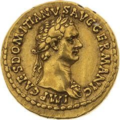 null DOMITIEN (81-96) 
Auréus (84). Rome. 7,71 g. Son buste lauré à droite avec l'égide....
