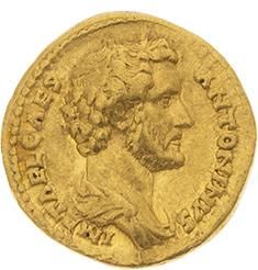 null ANTONIN le Pieux (138-161) 
Auréus (138). Rome. 7,14 g. Son buste nu et drapé...