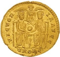 null VALENS (364-378) 
Solidus (376-377). Trêves. 4,48 g. Son buste diadémé et drapé...