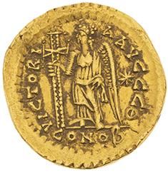 null LEON (457-474) 
Solidus. Constantinople. 4,49 g. Son buste armé et cuirassé...