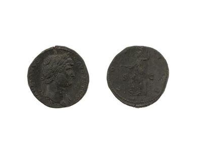 null HADRIEN (117-138) 
Sesterce. Rome (125-128). Sa tête laurée à droite. R/ La...