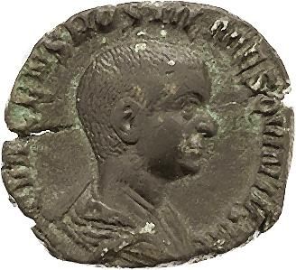 null OSTILIEN (251) 
Sesterce. Rome (251). Son buste nu et drapé à droite. R/ Apollon...