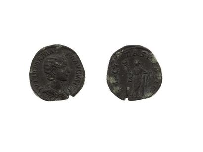 null Grands bronzes : 11 exemplaires du Ier au IIIe siècle. Nerva - Antonin le pieux...