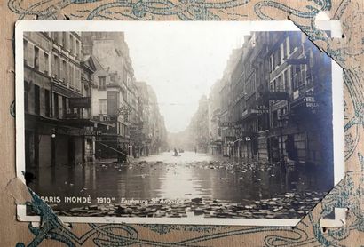 null Deux albums de CARTES POSTALES avec inondation de Paris 1910, Chasse à Rambouillet,...