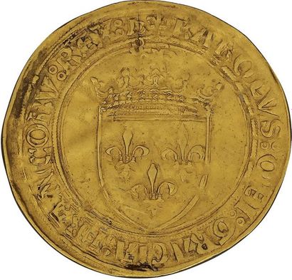 null CHARLES VIII (1483-1498) 
Écu d'or au soleil. Bourges. D. 575. Flan large. TB...