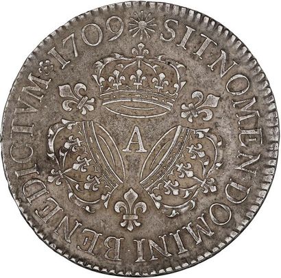 null MONNAIES FRANÇAISES en ARGENT
LOUIS XIV (1643-1715) 
Écu aux trois couronnes....