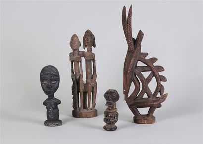 null Afrique : antilope Bambara, petite poupée Ashanti, couple Dogon et statuette...