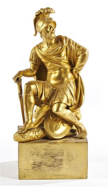 null SUJET en bronze ciselé et doré représentant un soldat romain assis sur un trophée...