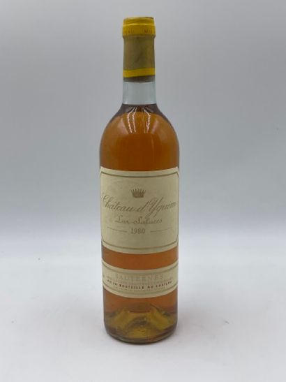 null 1 bouteille CH. D'YQUEM, 1° cru supérieur Sauternes 1980 (niveau juste)