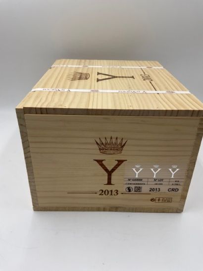 null 6 bottles Y D'YQUEM, Bordeaux 2013 (strapped wooden case)