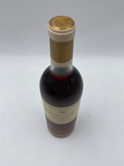 null 1 bouteille CH. D'YQUEM, 1° cru supérieur Sauternes 1954