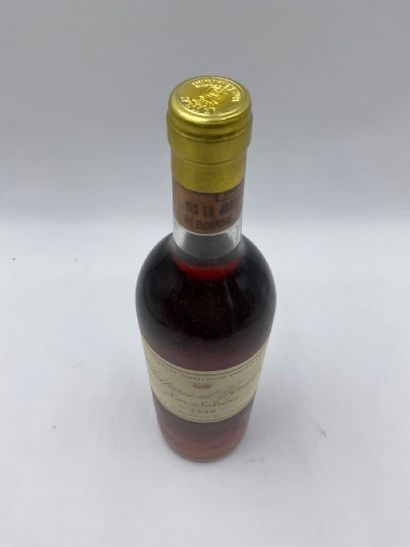 null 1 bouteille CH. D'YQUEM, 1° cru supérieur Sauternes 1950 (rebouché au châte...