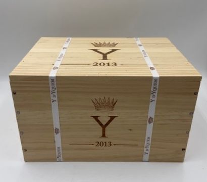 null 6 bottles Y D'YQUEM, Bordeaux 2013 (strapped wooden case)