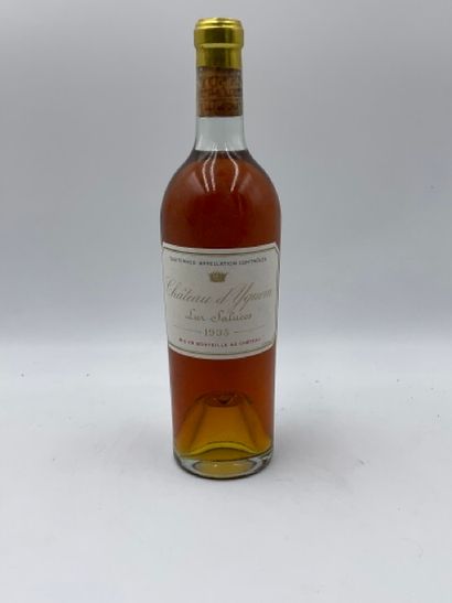 null 1 bouteille CH. D'YQUEM, 1° cru supérieur Sauternes 1935 (capsule non millésimée,...