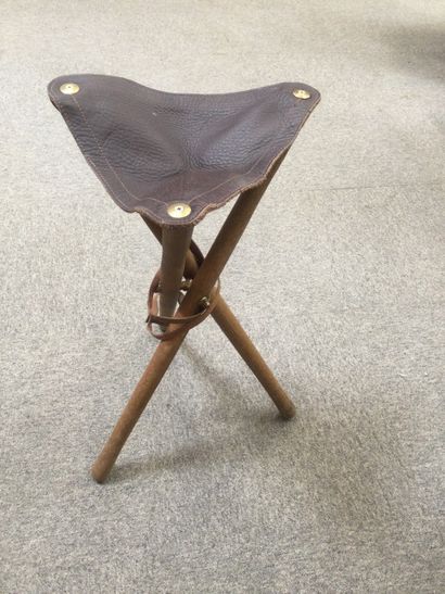 null Wood and leather folding TRIPOD