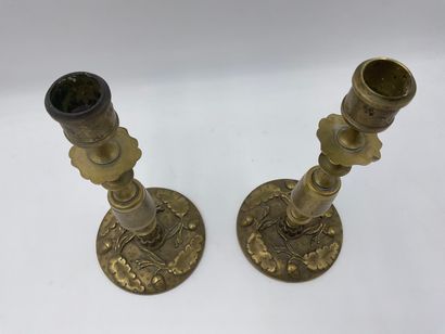 null Pair of bronze CANDLES decorated with hazel leaves and hazelnuts, 19th century,...