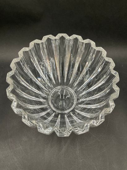 null Villeroy & Boch, Grande coupe à fruit en cristal à décor cannelé, H. 18 cm,...