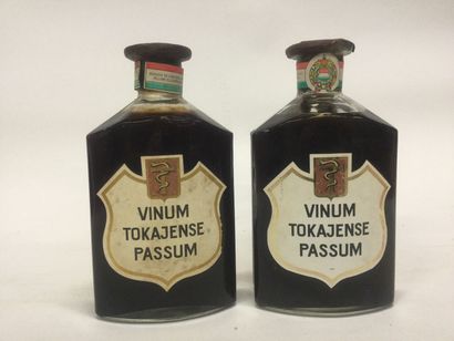 null 2 bottles VINUM TOKAJENSE PASSUM Tokajy 5 puttonyos aszu 1968 and 1972