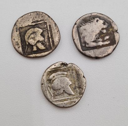 null Lot de 3 Monnaies Grecques - MACÉDOINE - ROYAUME DE MACÉDOINE - PERDICCAS II...