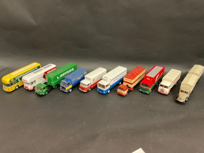 null Lot of 10 transport trucks, some advertising, scale 1/43, metal and plastic...