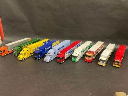 null Lot of 10 road tractors with their advertising trailers, scale 1/43, metal and...