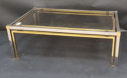 null Roméo REGA (1904-1968), Table basse structure inox et laiton, plateau en verre...
