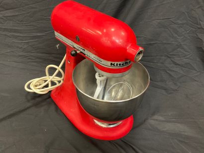 null Robot Mixer de marque KitchenAid avec 2 accessoires.(rouge)