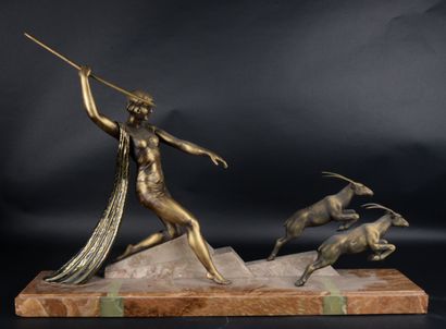 null J. DAUVERGNE (XIX-XX), Diane chasseresse, sculpture en régule à patine polychromée,...
