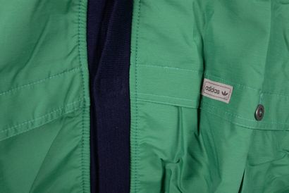 null ADIDAS HUDSON model, bomber-style zip-up jacket, navy/green bi-material. T FR...
