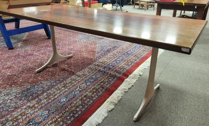 null Scandinavian-style dining table, wooden top with metal base, 70s/80s, Dim. 75...