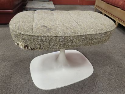 null In the style of KNOLL, metal, wood and fabric footrest, tulip base, H. 47 cm...