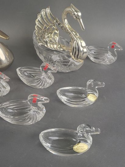 null Collection de canards diverses matières (métal, cristal…)