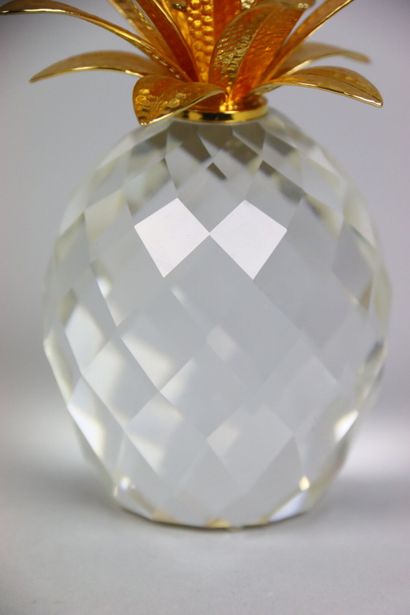 null SWAROVSKY. Crystal subject representing a pineapple. Height: 11 cm.